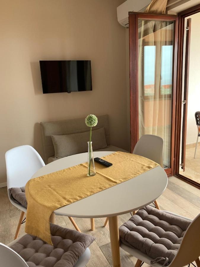 Family Friendly Apartments With A Swimming Pool Povljana, Pag - 244 외부 사진