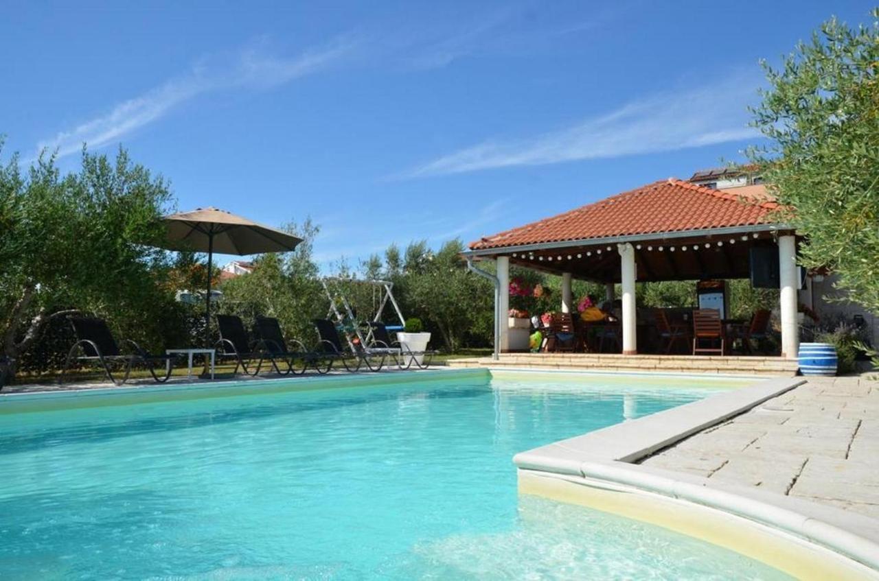 Family Friendly Apartments With A Swimming Pool Povljana, Pag - 244 외부 사진