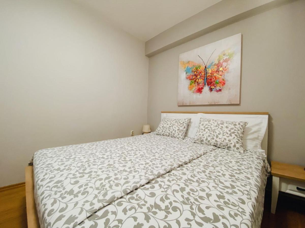 Family Friendly Apartments With A Swimming Pool Povljana, Pag - 244 외부 사진